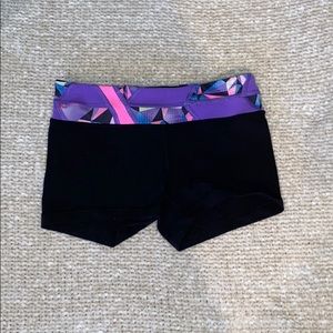 reversible size 10 ivivva booty shorts
